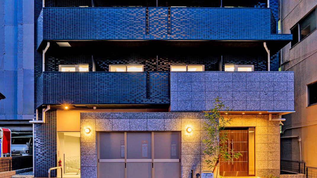 プレサンス大須観音ビザリア